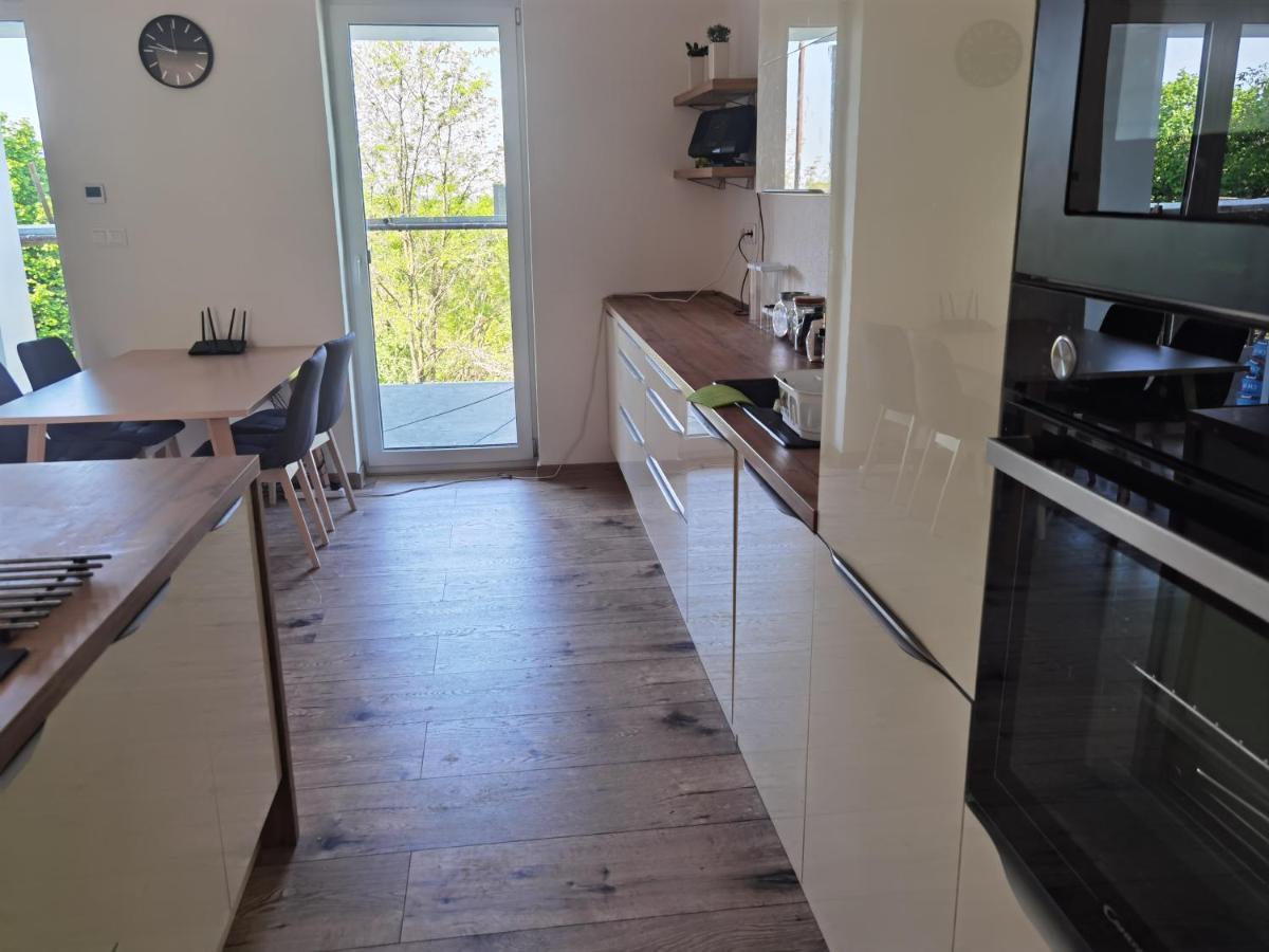 Apartament Sunset House Piestany Cervena Veza Banka Zewnętrze zdjęcie